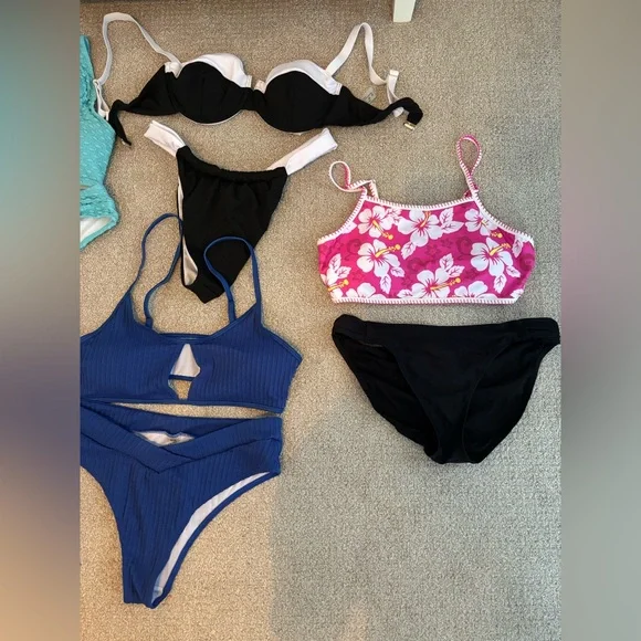 Bikini Lot - Picture 5 of 6